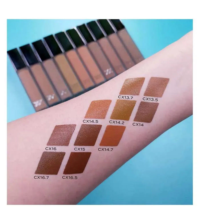 XX REVOLUTION  CORRECTOR LíQUIDO SUPER FIXX CONCEALXX  CX1
