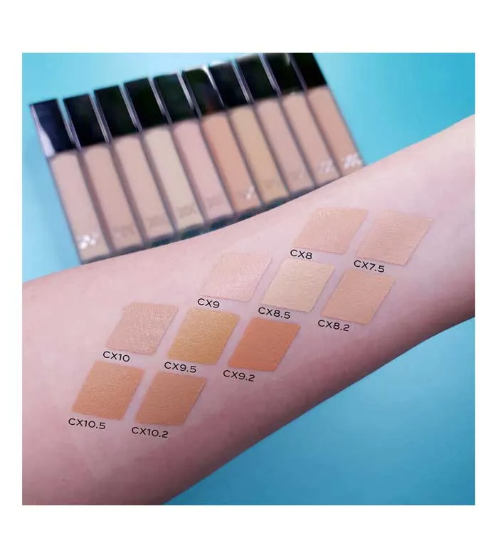 XX REVOLUTION  CORRECTOR LíQUIDO SUPER FIXX CONCEALXX  CX1