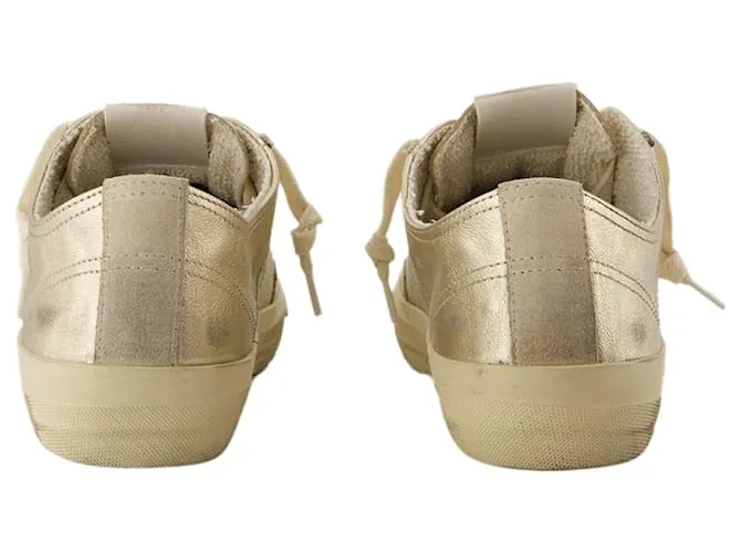 ZAPATILLAS VSTAR 2  GOLDEN GOOSE DELUXE BRAND  CUERO  METáLICO 