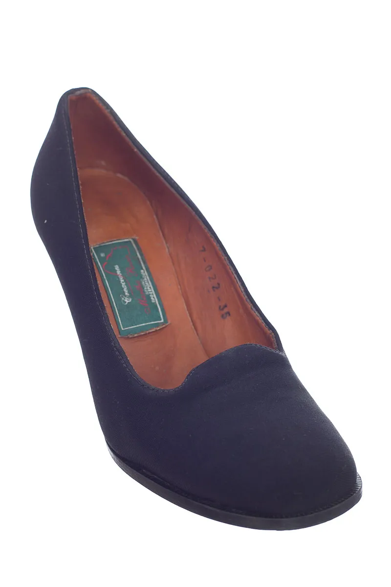 ZAPATOS COLOR NEGRO  CREACIONES MATHA ROCIO