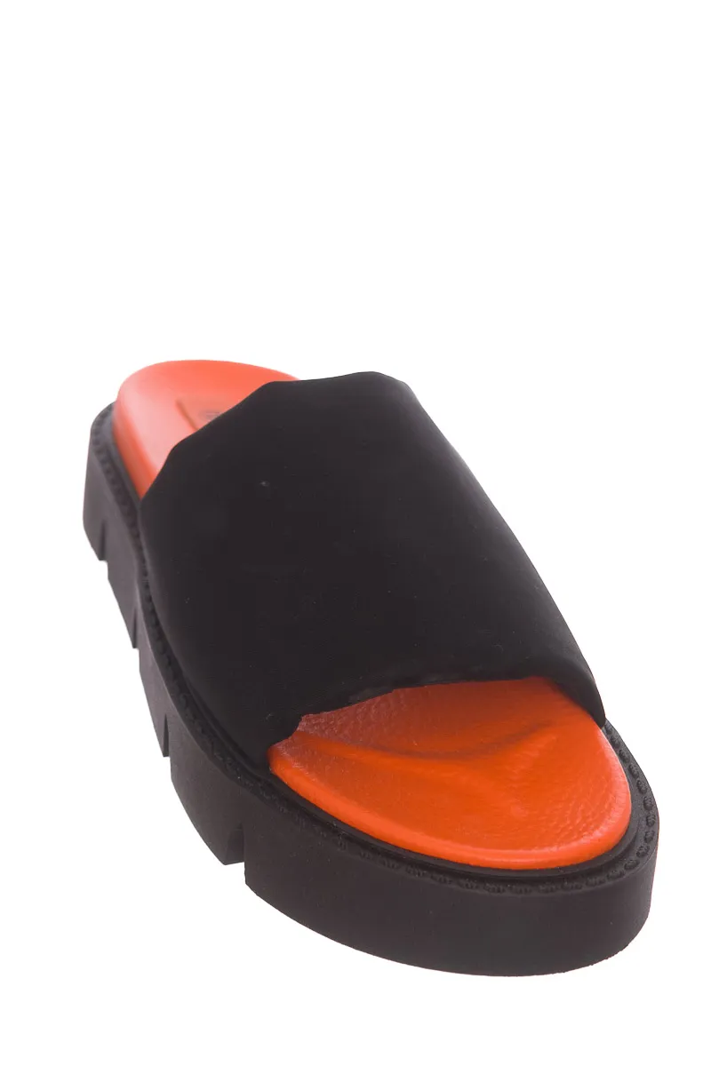 ZAPATOS COLOR NEGRO  PEOPLE X AGUDELO 888