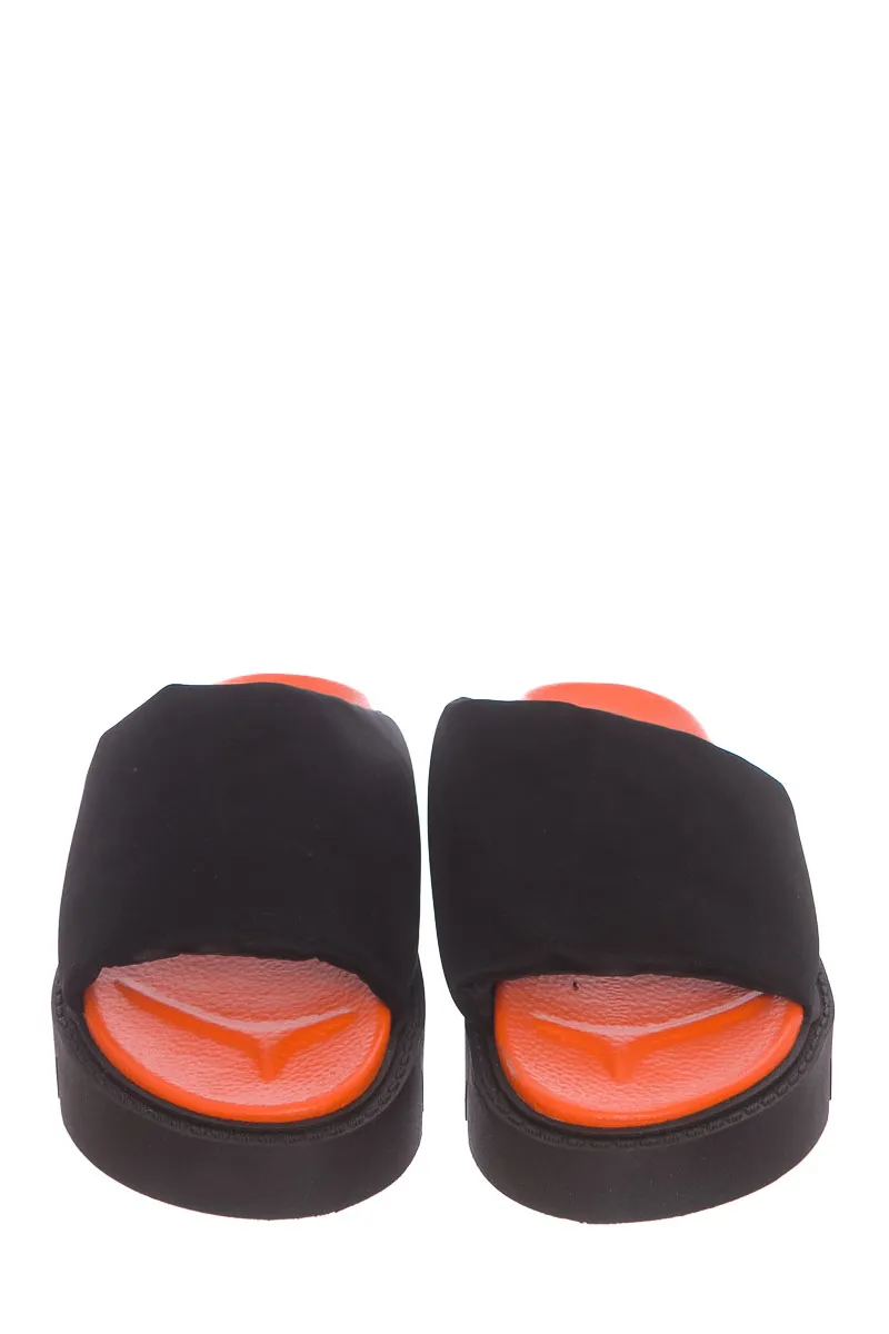 ZAPATOS COLOR NEGRO  PEOPLE X AGUDELO 888