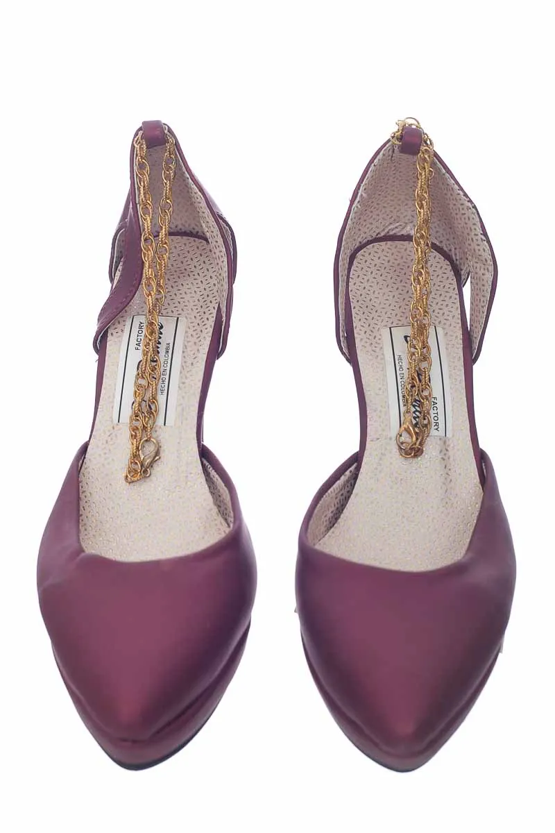 ZAPATOS COLOR VINOTINTO  D´REINAS