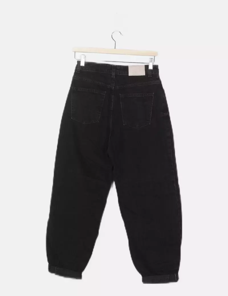 Zara Pantalón negro denim